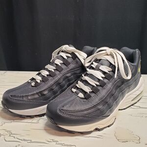 Nike Air Max 95 Climax Sneakers in Black - 6 Youth or 8 Women's